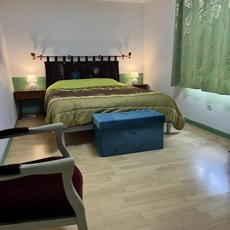 Les Epervieres 펜션 Lentilles