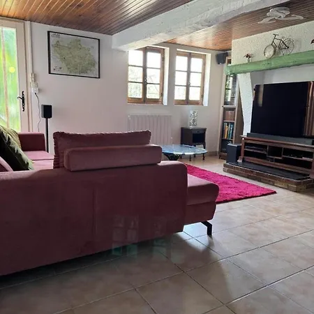 Les Epervieres 펜션 *