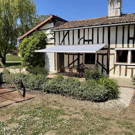 Les Epervieres Nyaraló